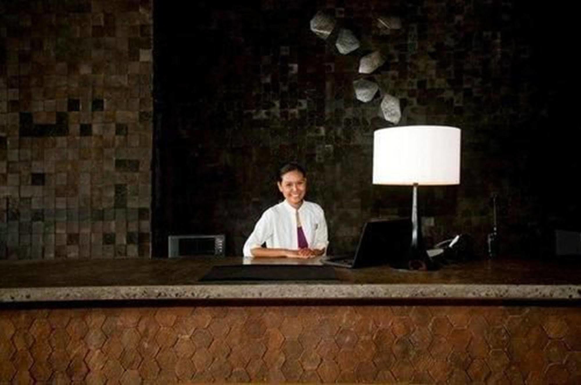 Cross Paasha Bali Seminyak Hotel Eksteriør billede