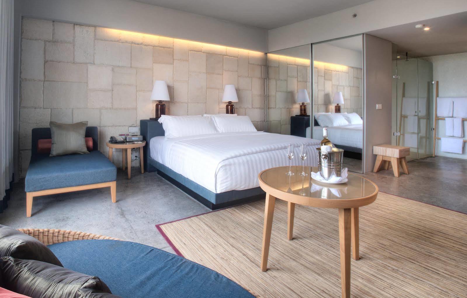 Cross Paasha Bali Seminyak Hotel Eksteriør billede
