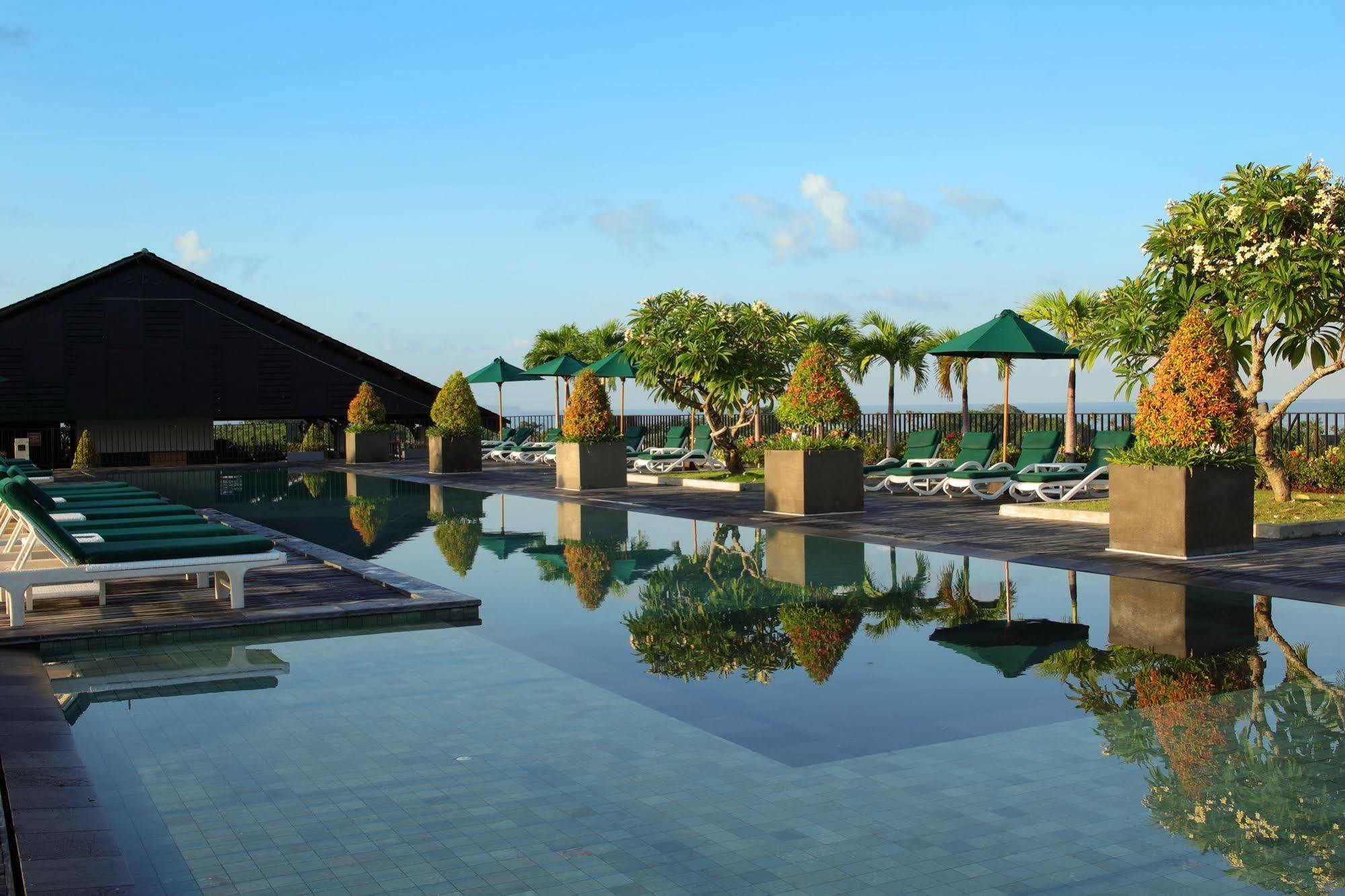 Cross Paasha Bali Seminyak Hotel Eksteriør billede